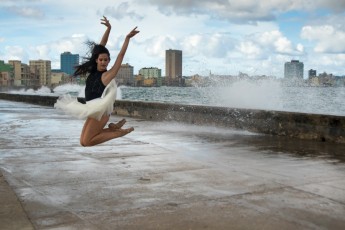 Bailarina Malecón